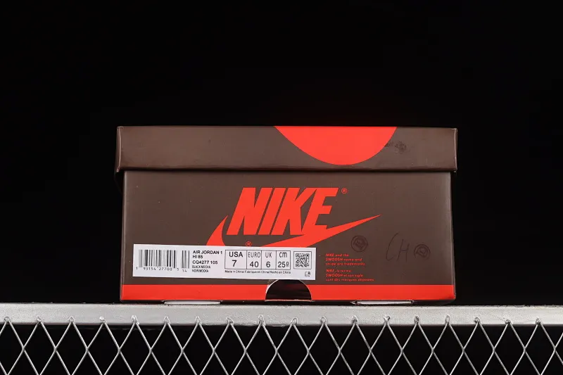 All categories Air Jordan Jordan series basketball shoes Air Jordan 1 Low Travis Scott x Air Jordan 1 Low "Dark Mocha" AJ1 Joe 1 small barb CQ4277-105